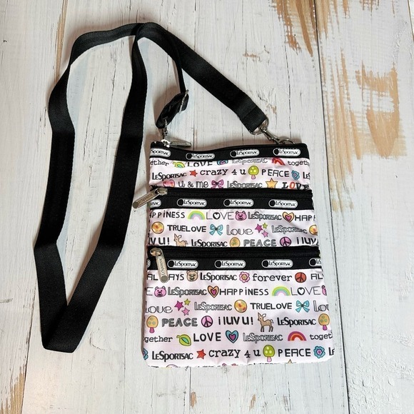 LeSportsac 3 Zippered Pocket Nylon Travel Crossbody Bag - Picture 1 of 7